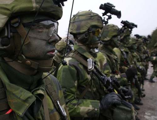 Πολλοί στρατοί πασχίζουν να βρουν νεοσύλλεκτους. Στη Σουηδία τους διώχνουν